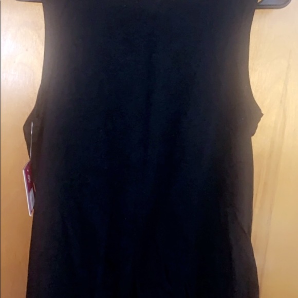 Tank top - Picture 2 of 3